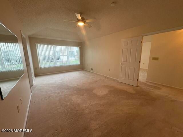 8 Llewellyn Court, Jackson, NJ 08527