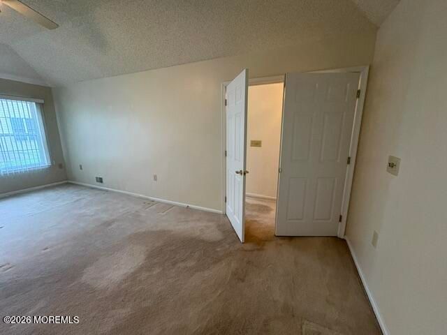 8 Llewellyn Court, Jackson, NJ 08527