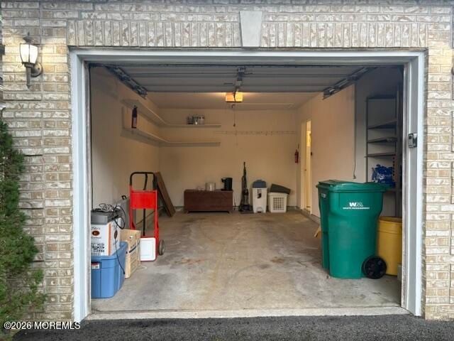 8 Llewellyn Court, Jackson, NJ 08527