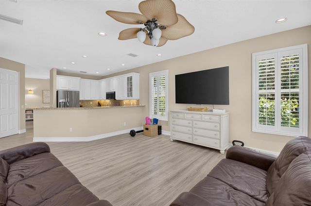 8790 Morgan Landing Way, Boynton Beach, FL 33473