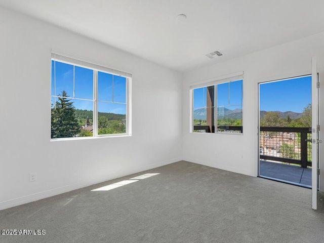 207 S BEAVER Street 202, Flagstaff, AZ 86001