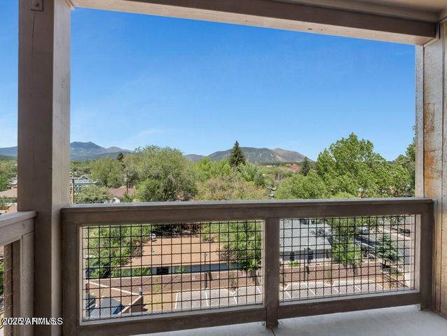 207 S BEAVER Street 202, Flagstaff, AZ 86001