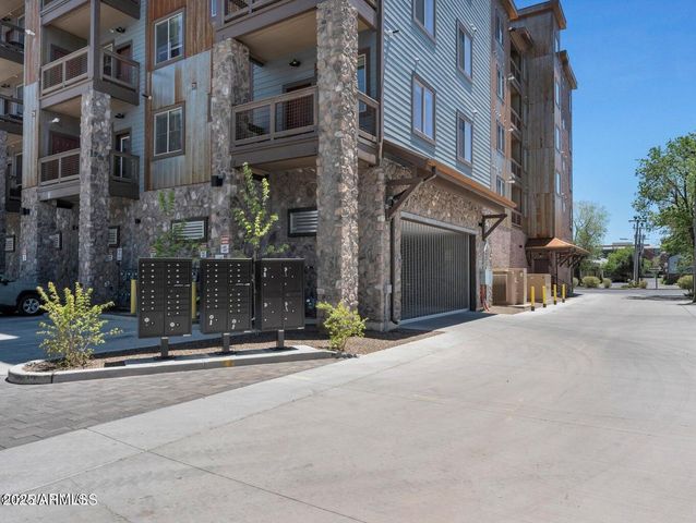 207 S BEAVER Street 202, Flagstaff, AZ 86001