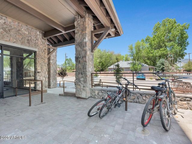 207 S BEAVER Street 202, Flagstaff, AZ 86001