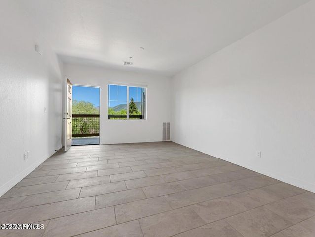 207 S BEAVER Street 202, Flagstaff, AZ 86001