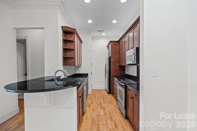 2938 Selwyn Avenue 108, Charlotte, NC 28209