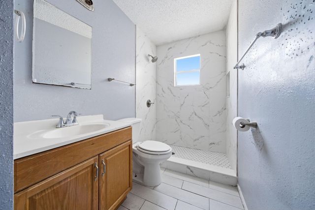 406 E 34th Street, Houston, TX 77018