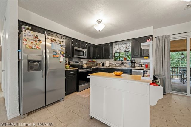 1424 Northwoods Drive, Alma, AR 72921