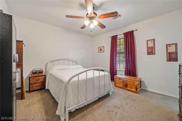 1424 Northwoods Drive, Alma, AR 72921