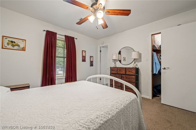 1424 Northwoods Drive, Alma, AR 72921