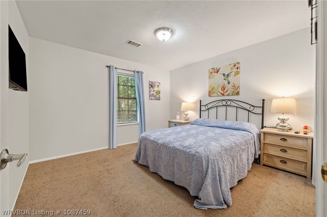 1424 Northwoods Drive, Alma, AR 72921