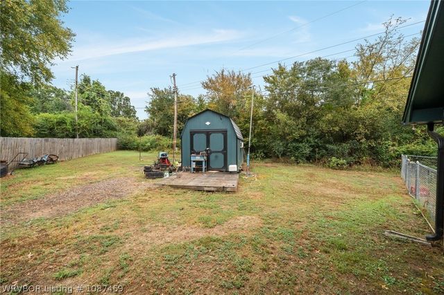 1424 Northwoods Drive, Alma, AR 72921