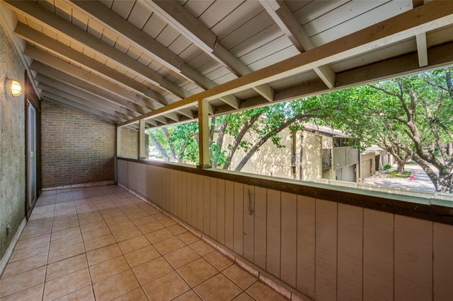 1810 Socorro Lane, Irving, TX 75061