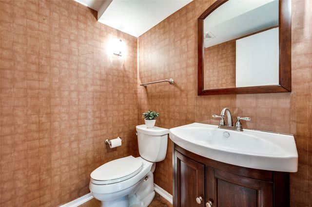 1810 Socorro Lane, Irving, TX 75061