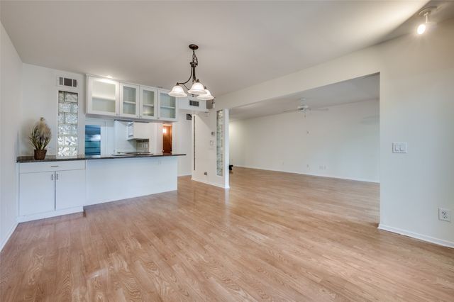 1810 Socorro Lane, Irving, TX 75061