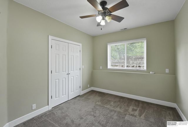 8803 OAKDALE Court, Plattsmouth, NE 68048