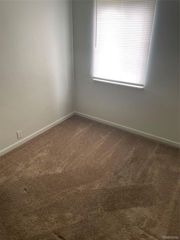 18391 Masonic, Fraser, MI 48026