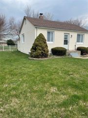 18391 Masonic, Fraser, MI 48026