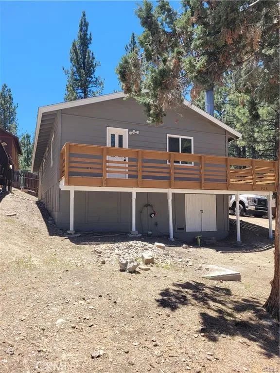 928 W Sherwood, Big Bear City, CA 92314