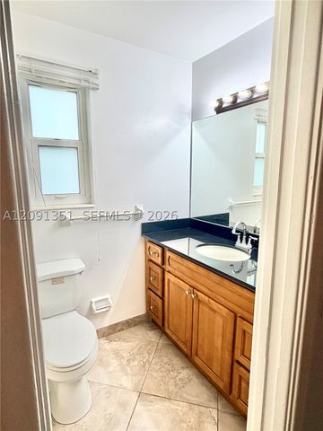 4529 NE 21st Ave 5, Fort Lauderdale, FL 33308