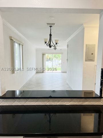 4529 NE 21st Ave 5, Fort Lauderdale, FL 33308