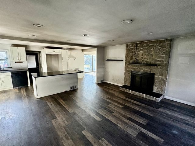 5 Wennerberg Road, Middleton, MA 01949