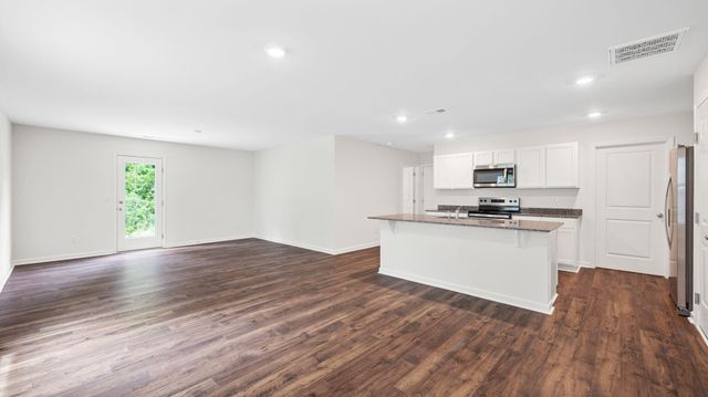 171 Evergreen Circle, Rossville, GA 30741