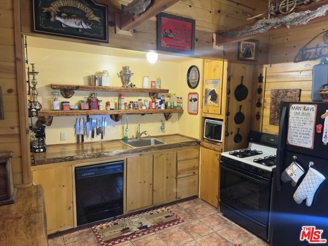 747 Pine Lane, Other - See Remarks, CA 92386