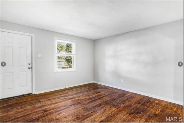 7032 Theodore Avenue, St Louis, MO 63136