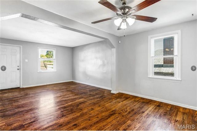 7032 Theodore Avenue, St Louis, MO 63136