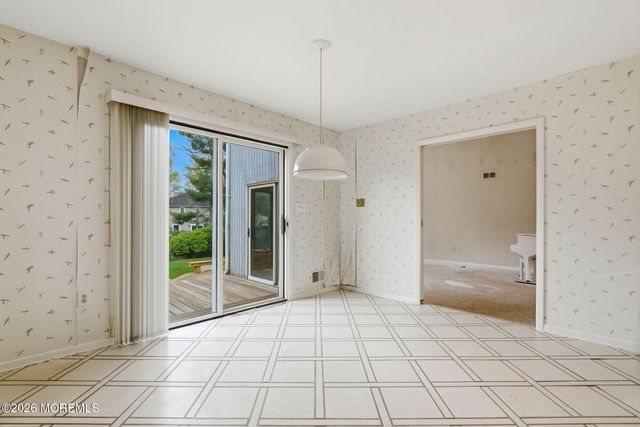 122 University Drive, Lincroft, NJ 07738