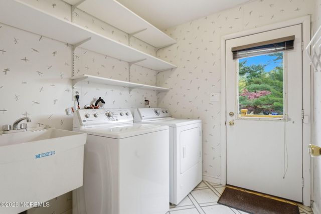 122 University Drive, Lincroft, NJ 07738