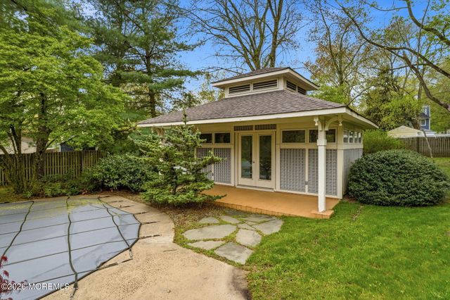 122 University Drive, Lincroft, NJ 07738