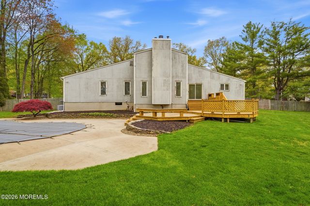 122 University Drive, Lincroft, NJ 07738