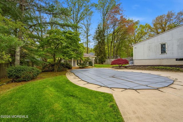 122 University Drive, Lincroft, NJ 07738