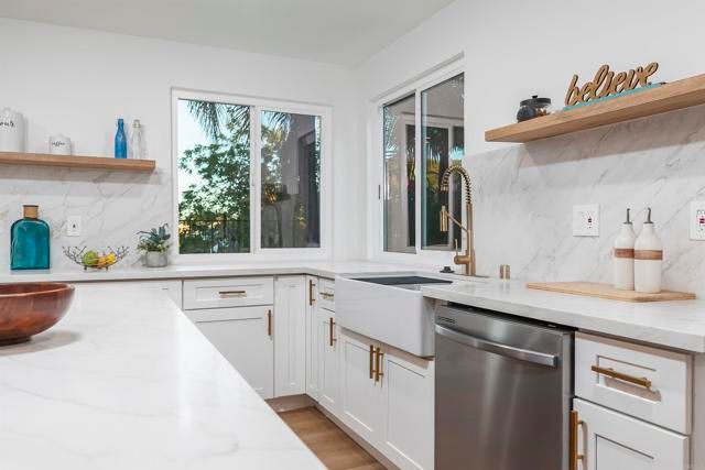 5166 Via Portola, Oceanside, CA 92057