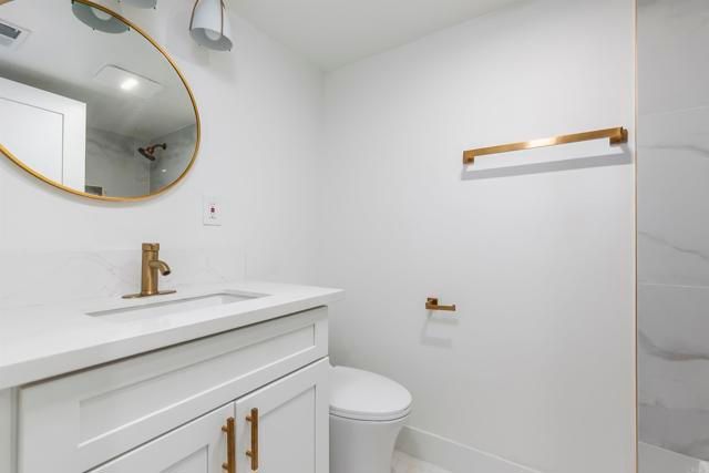 5166 Via Portola, Oceanside, CA 92057