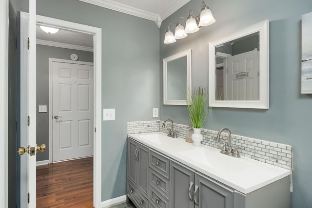 50 Capstone Drive, Ringgold, GA 30736