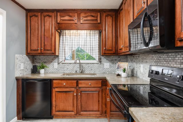 50 Capstone Drive, Ringgold, GA 30736