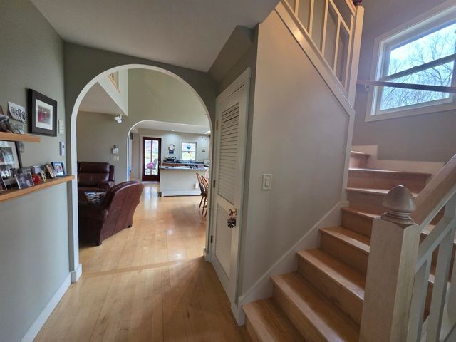 32 Atherton Road, Enfield, NH 03748