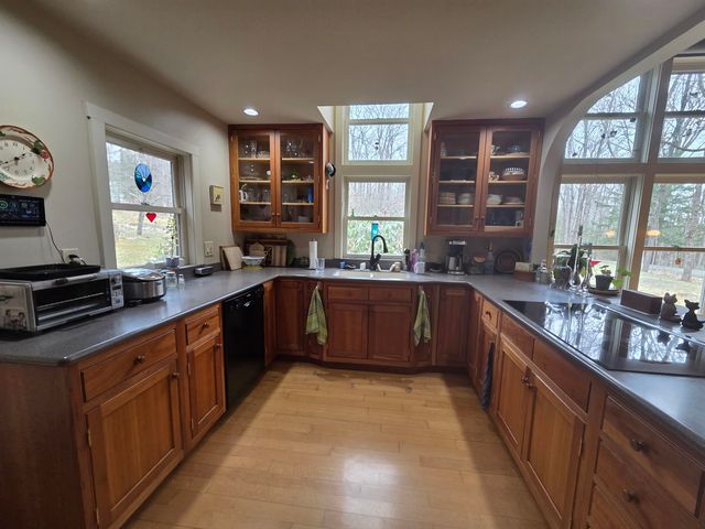 32 Atherton Road, Enfield, NH 03748