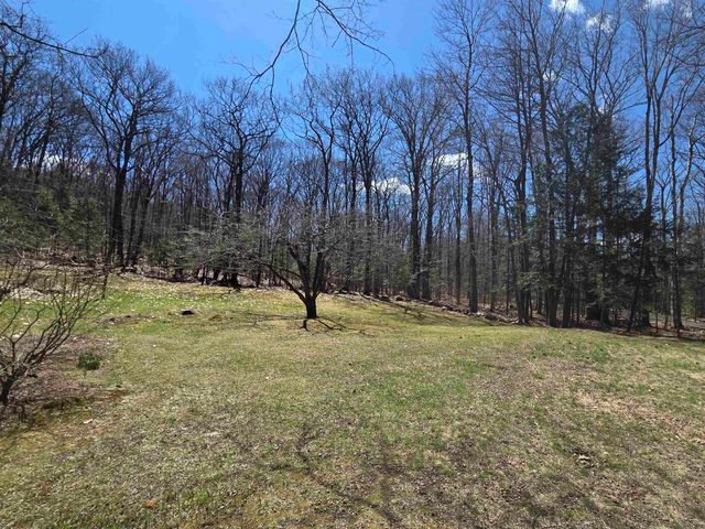 32 Atherton Road, Enfield, NH 03748