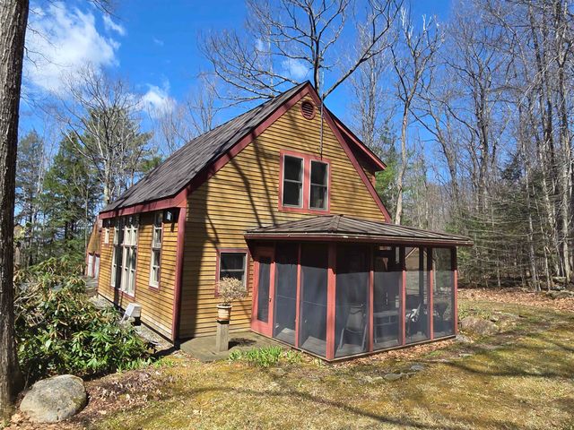 32 Atherton Road, Enfield, NH 03748