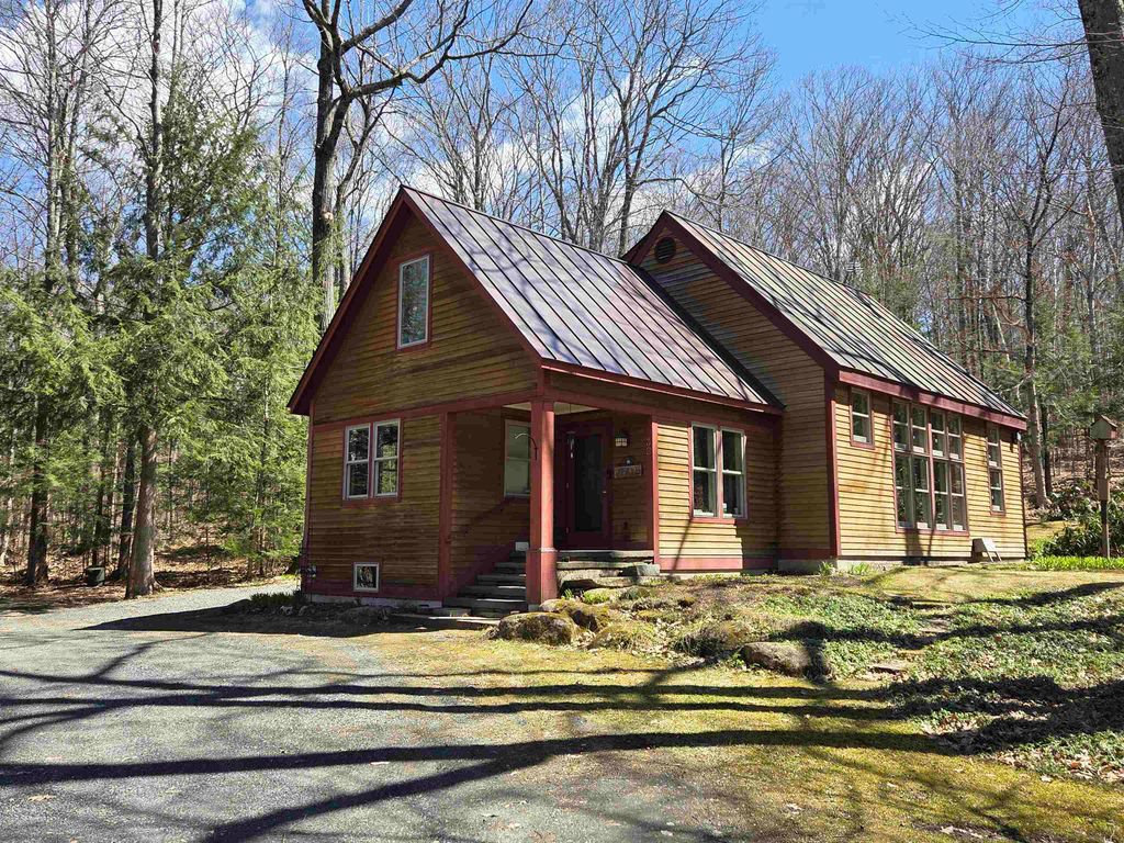 32 Atherton Road, Enfield, NH 03748
