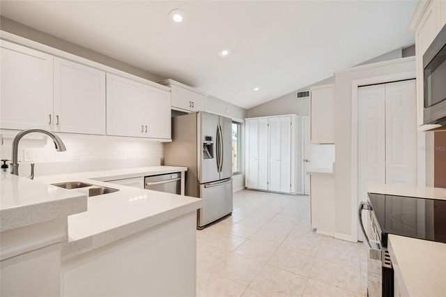 12892 DOWNSTREAM CIRCLE, Orlando, FL 32828