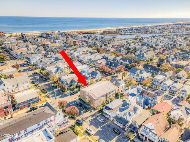 61 Pilgrim Pathway 8, Ocean Grove, NJ 07756
