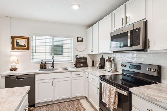1657 WILSON PRAIRIE CIRCLE, Groveland, FL 34736