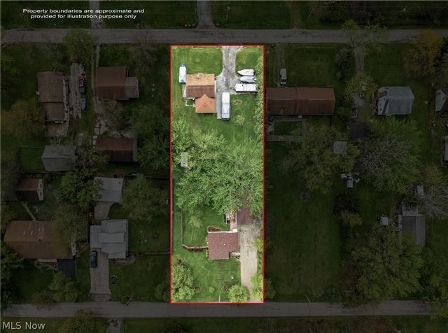 6982 Mcclure Road, Hubbard, OH 44425
