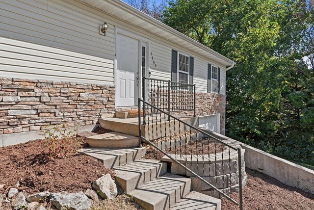 2665 E ALFALFA DR, Columbia, MO 65202