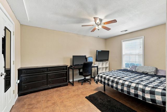 2665 E ALFALFA DR, Columbia, MO 65202